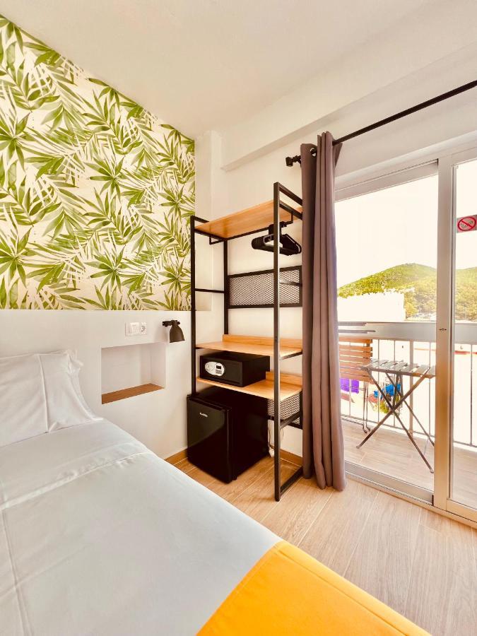 Nanit Rooms Ibiza Hostal Santa Eularia des Riu Exteriér fotografie